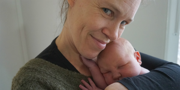 Susanne Gräslund (med lånad bebis)
